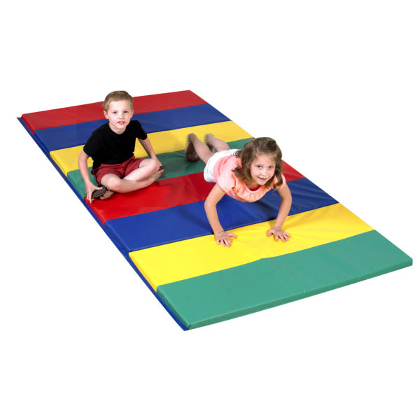 children on play mat