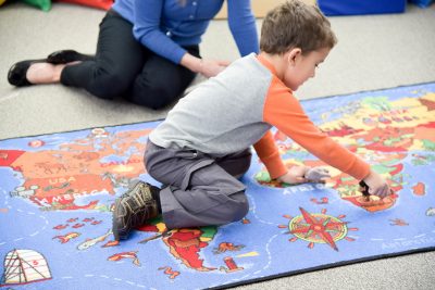 LC177-Play and Learn with a Where in the World Map Play Carpet