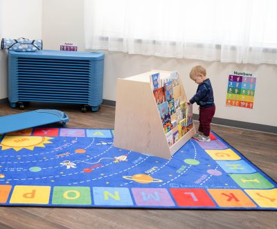 Fun STEM learning with our Solar System Rug CPR3013