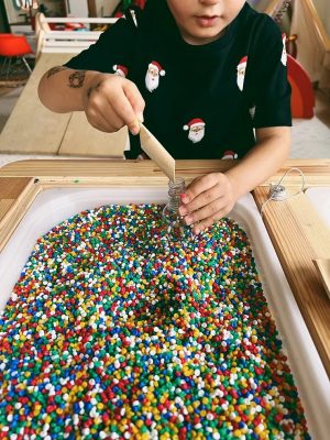 Craft idea for Kidfetti Sensory Play